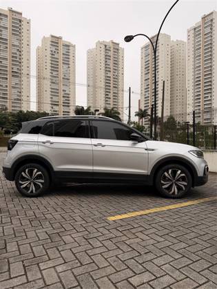 VOLKSWAGEN T-CROSS 1.4 250 TSI TOTAL FLEX HIGHLINE AUTOMÁTICO